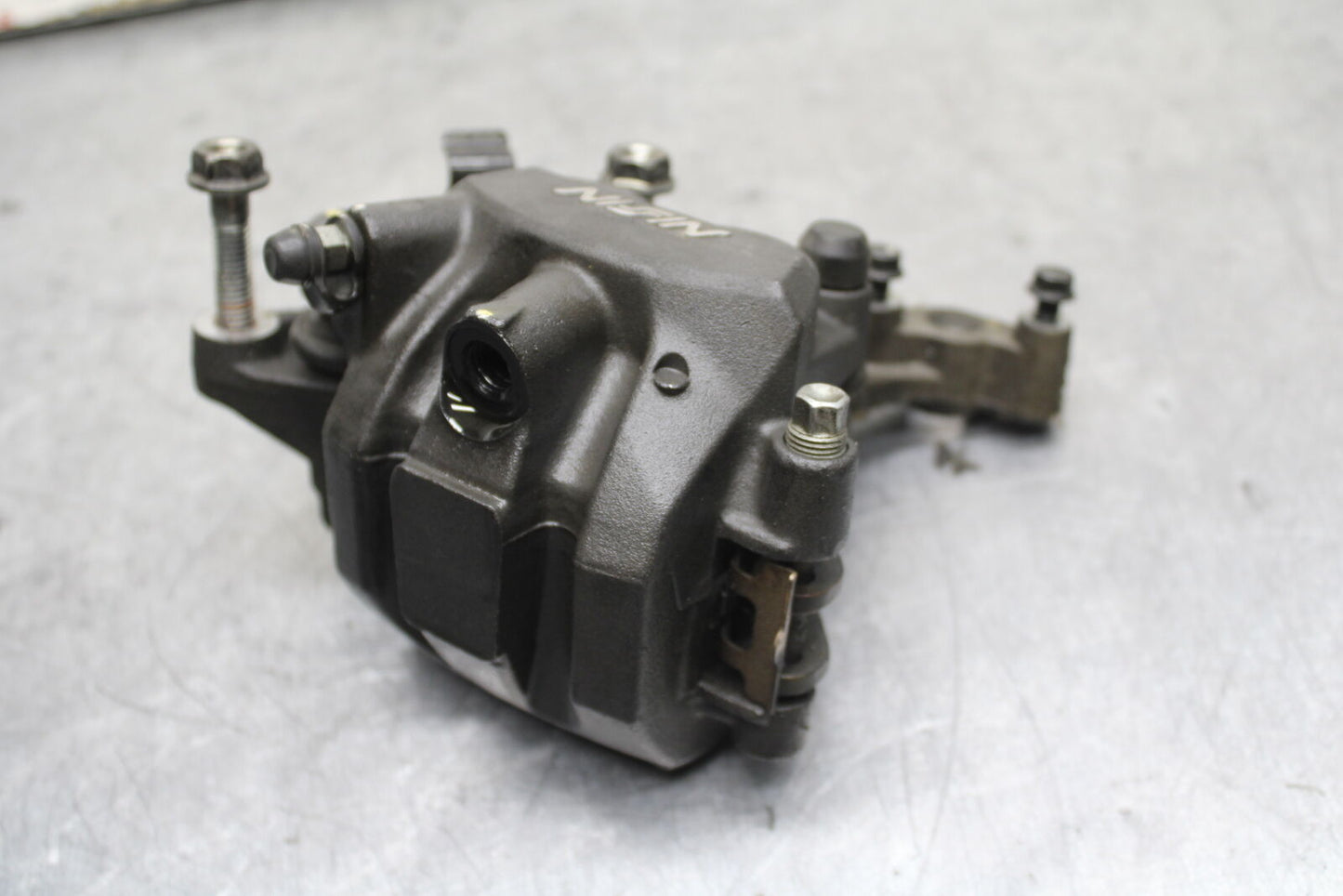 15-16 HONDA CB300F RIGHT FRONT BRAKE CALIPER BB740