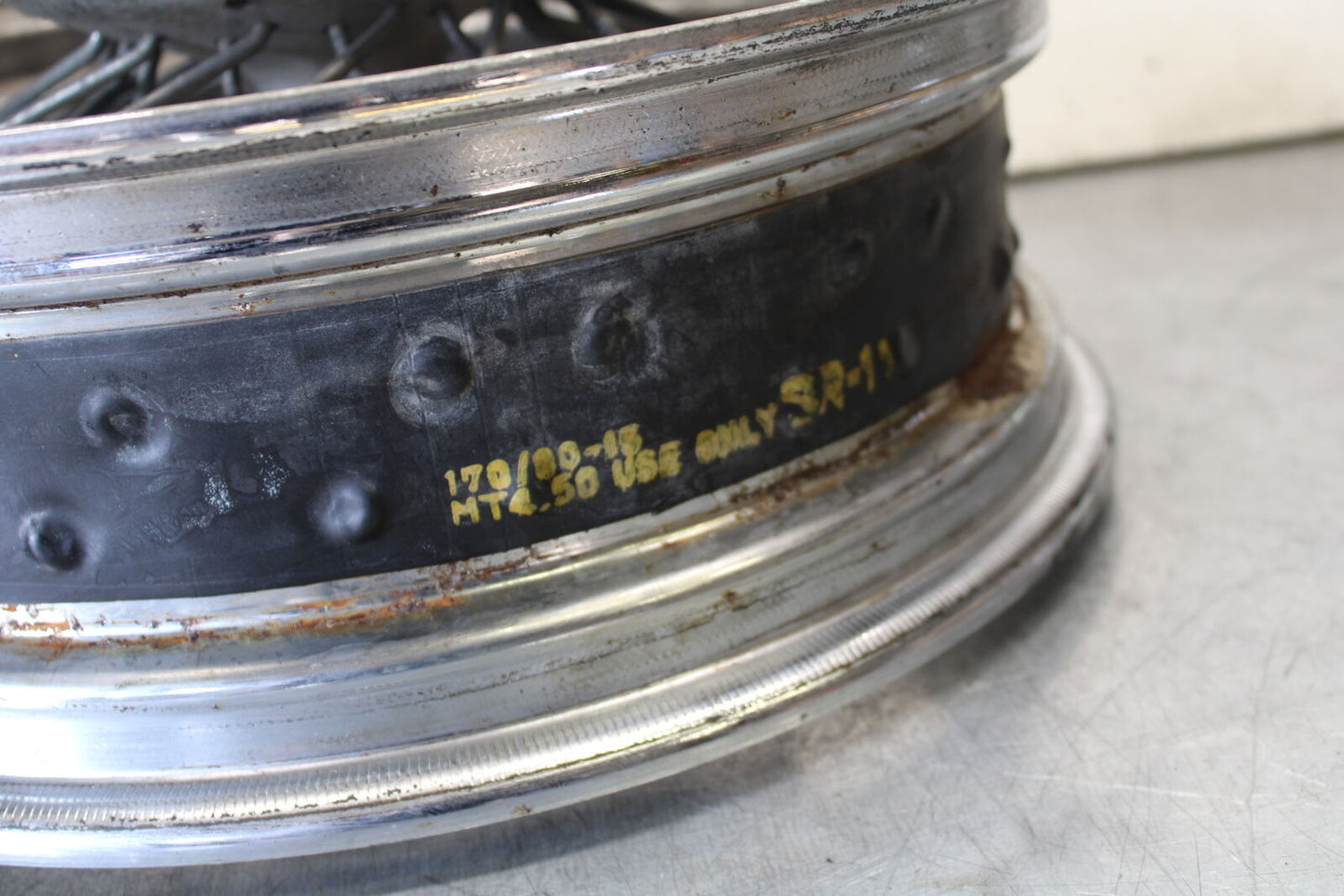 99-00 YAMAHA V STAR 1100 REAR WHEEL BACK RIM BB711