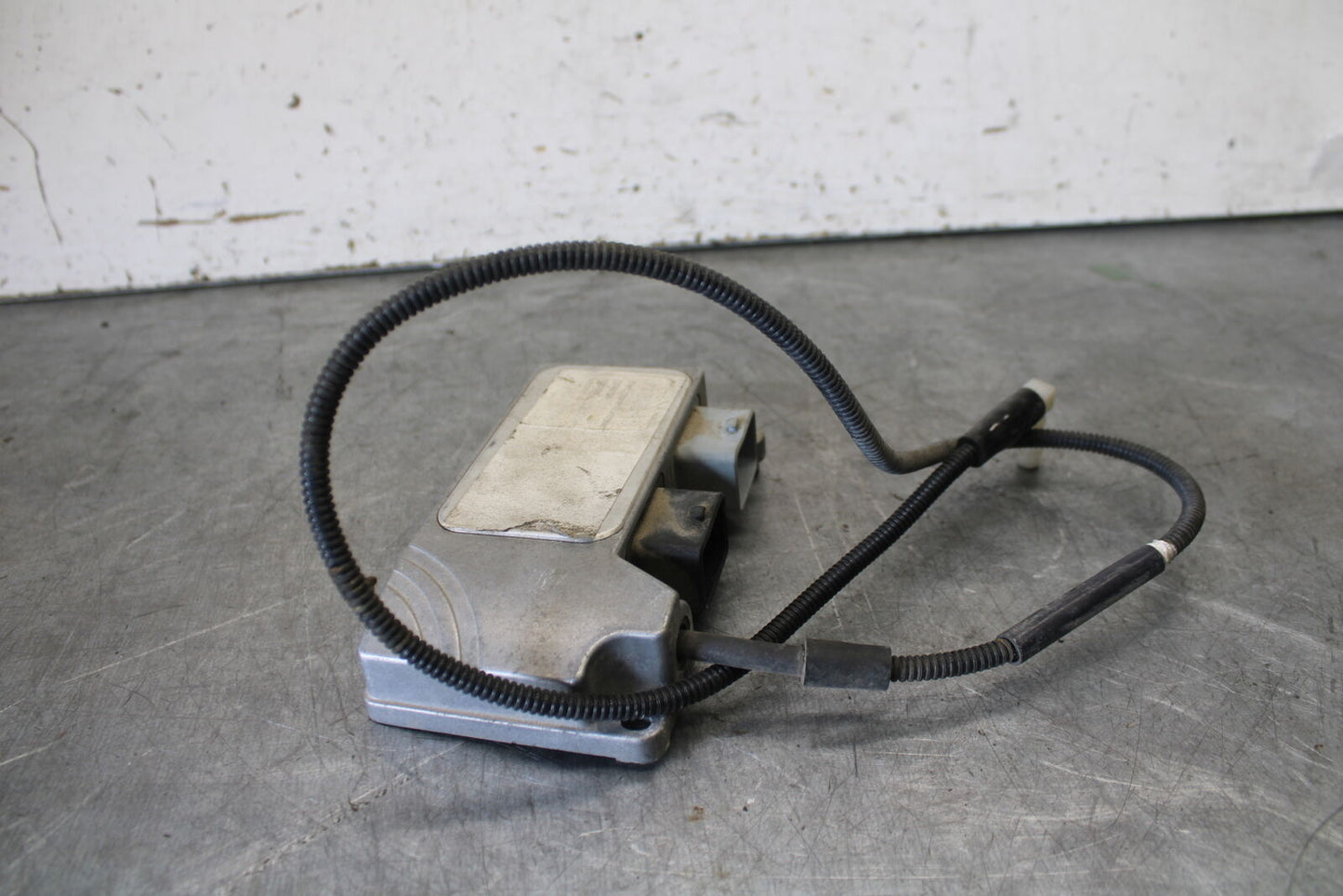 01-06 TRIUMPH TIGER 955I ECU COMPUTER CONTROLLER UNIT BLACK BOX ECM CDI BB693