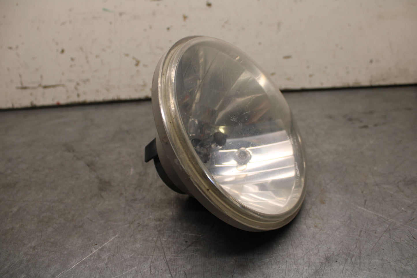 14-16 TRIUMPH AMERICA LT SINGLE HEADLIGHT HEAD LAMP LIGHT BB720