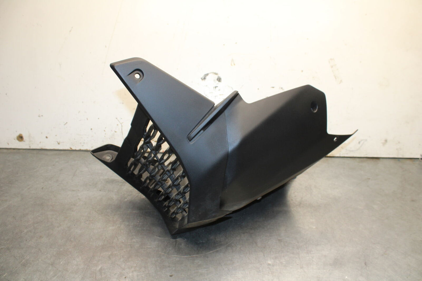21-24 APRILIA TUONO 660 FACTORY LOWER BOTTOM BELLY FAIRING COWL BB733