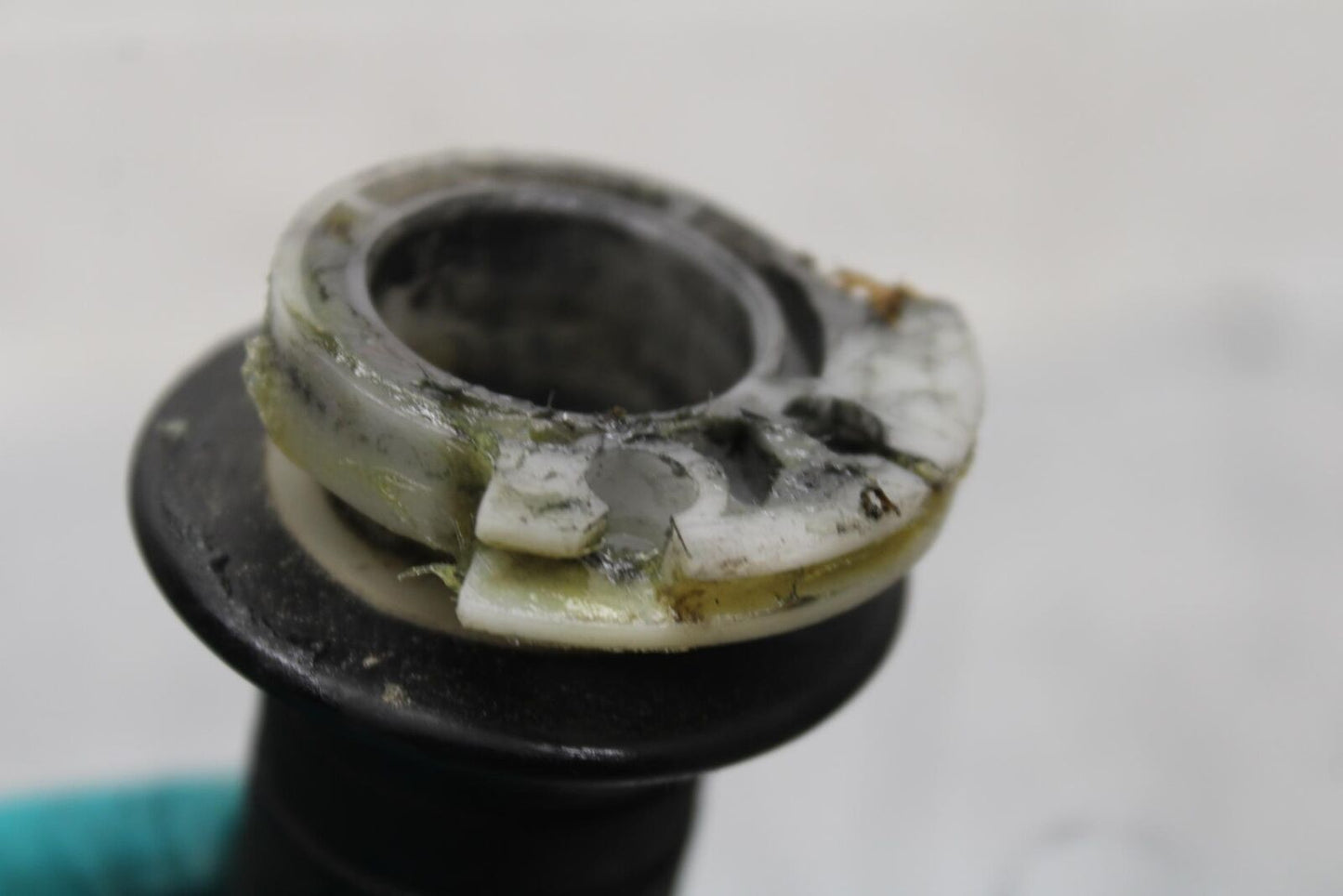 1999 Suzuki GSXR600 RIGHT THROTTLE GRIP 57110-46E02 BB580