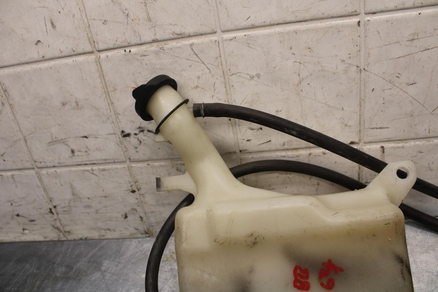 1996 Honda CBR900RR COOLANT WATER TANK RESERVOIR BOTTLE BB09