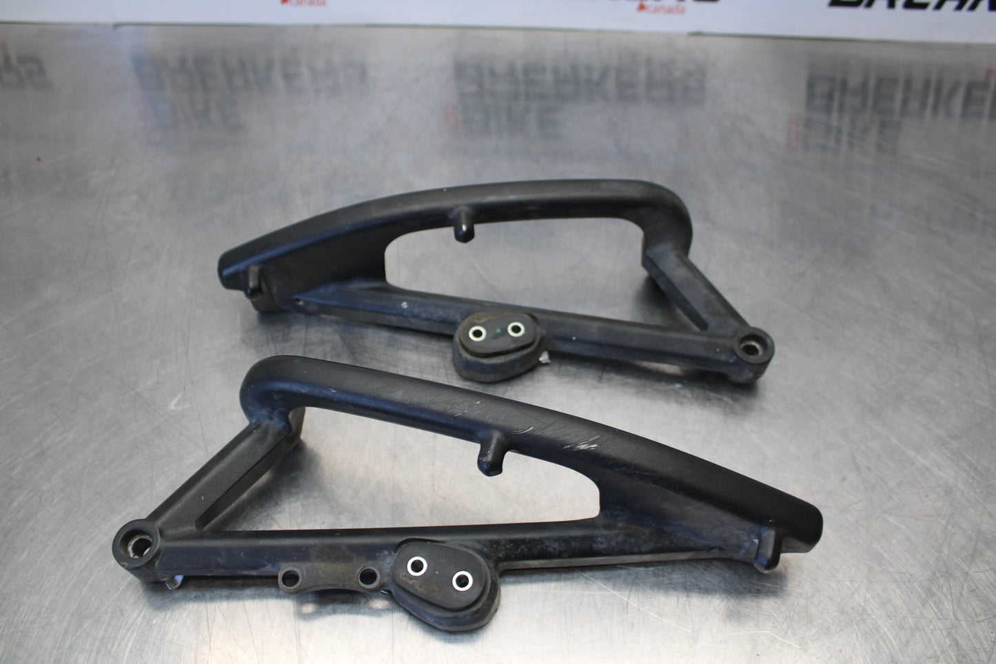 08-18 KAWASAKI KLR650 PASSENGER REAR SEAT GRAB BAR HANDLE SET BB183