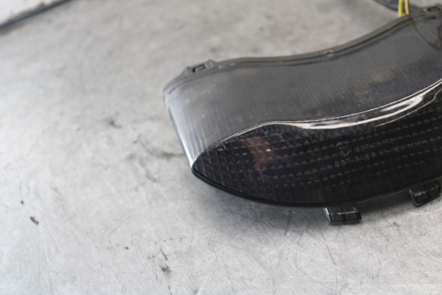 07-08 TRIUMPH DAYTONA 675 AFTERMARKET REAR TAIL TAILLIGHT BACK BRAKE LIGHT BB685