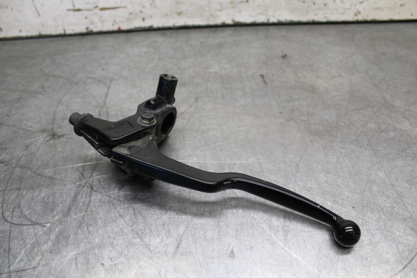 19-22 KAWASAKI Z400 CLUTCH PERCH MOUNT WITH LEVER BB708