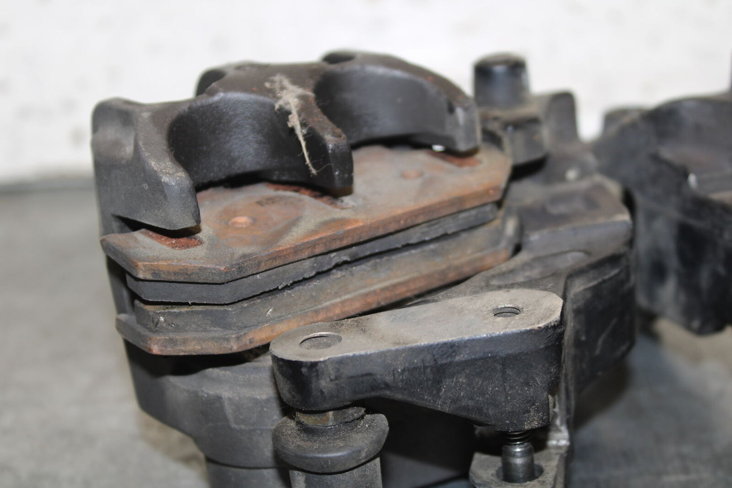 93-00 HONDA GOLDWING 1500 GL1500SE RIGHT LEFT FRONT BRAKE CALIPER SET PAIR BB700