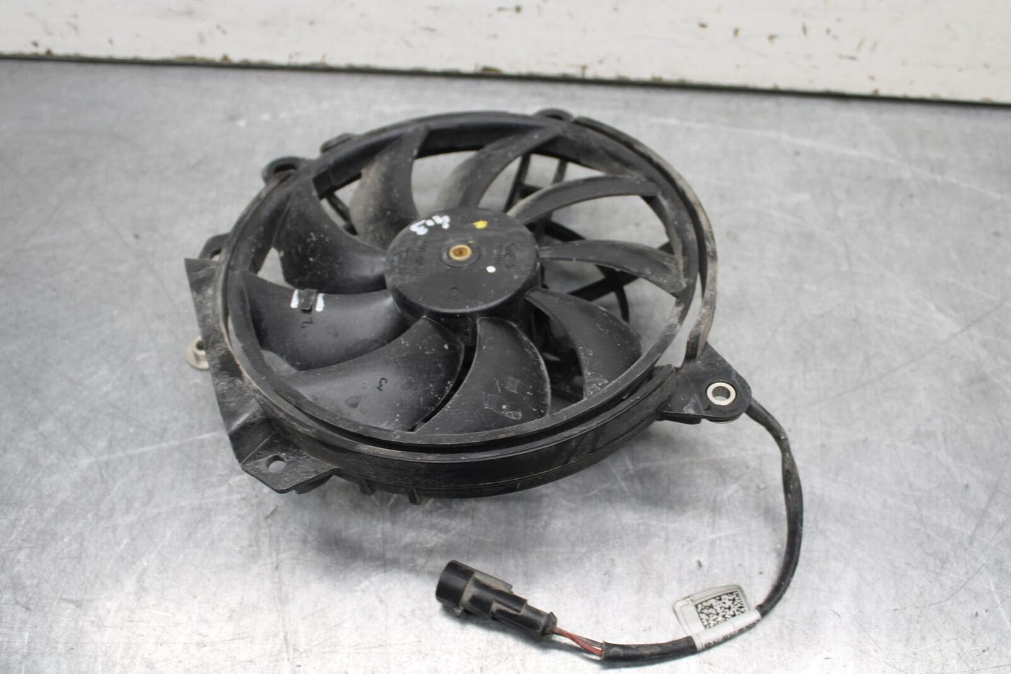 20-23 APRILIA RS660 ENGINE RADIATOR COOLING FAN BB643