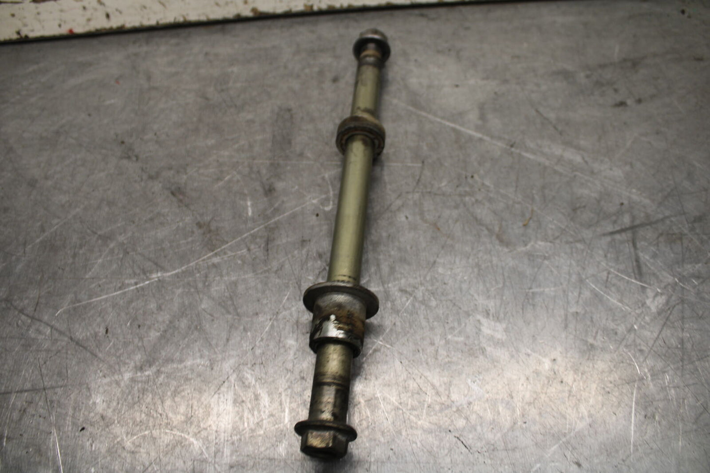 14-16 TRIUMPH AMERICA LT REAR AXLE BACK WHEEL RIM PIVOT BOLT AXEL BB720