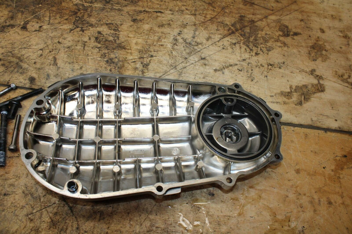99-03 YAMAHA ROAD STAR XV1600A ENGINE TRANSMISSION DRIVE GEAR BOX COVER BB344
