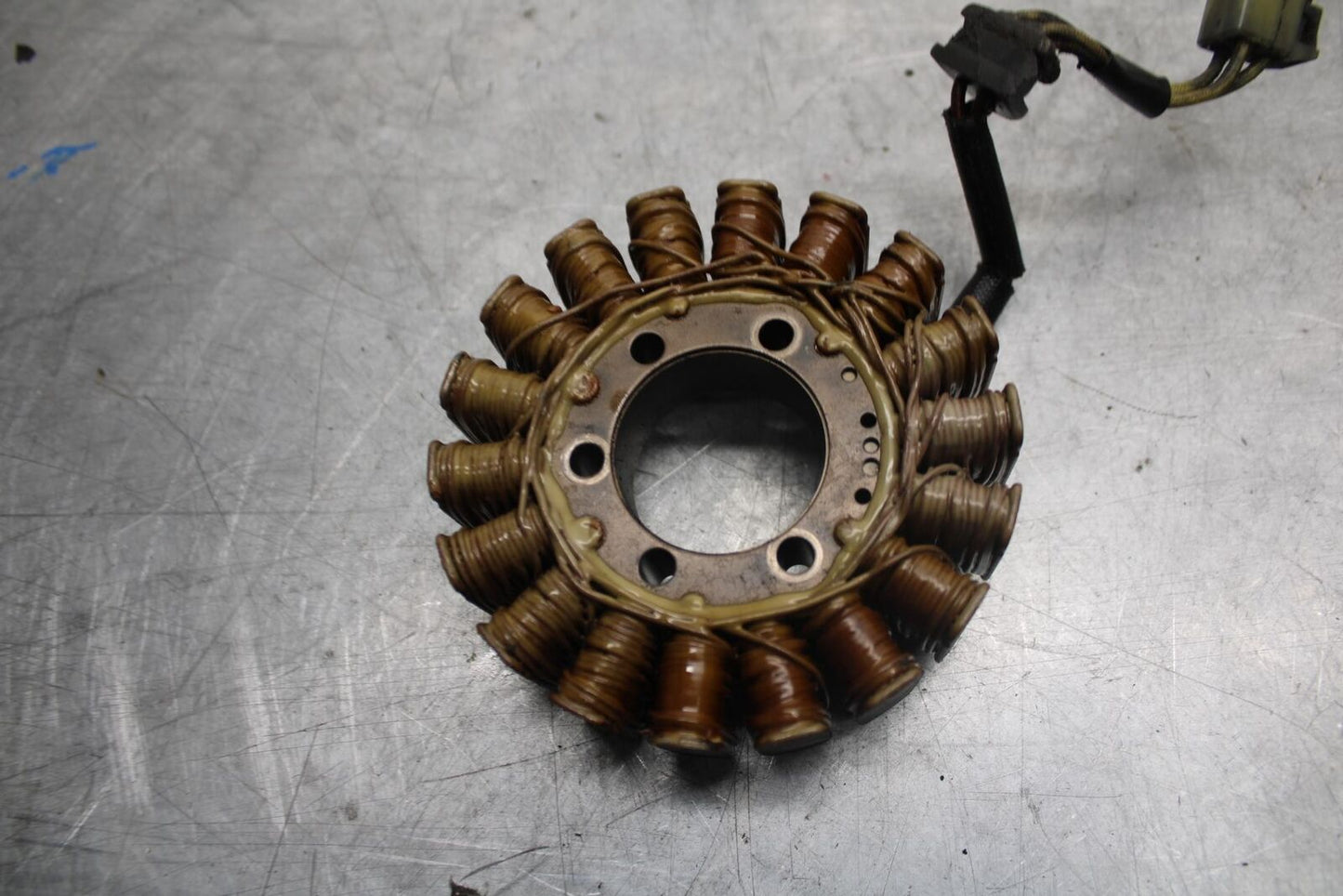 2002 Suzuki GSXR1000 STATOR GENERATOR ALTERNATOR MAGNETO 31401-18G00 BB36