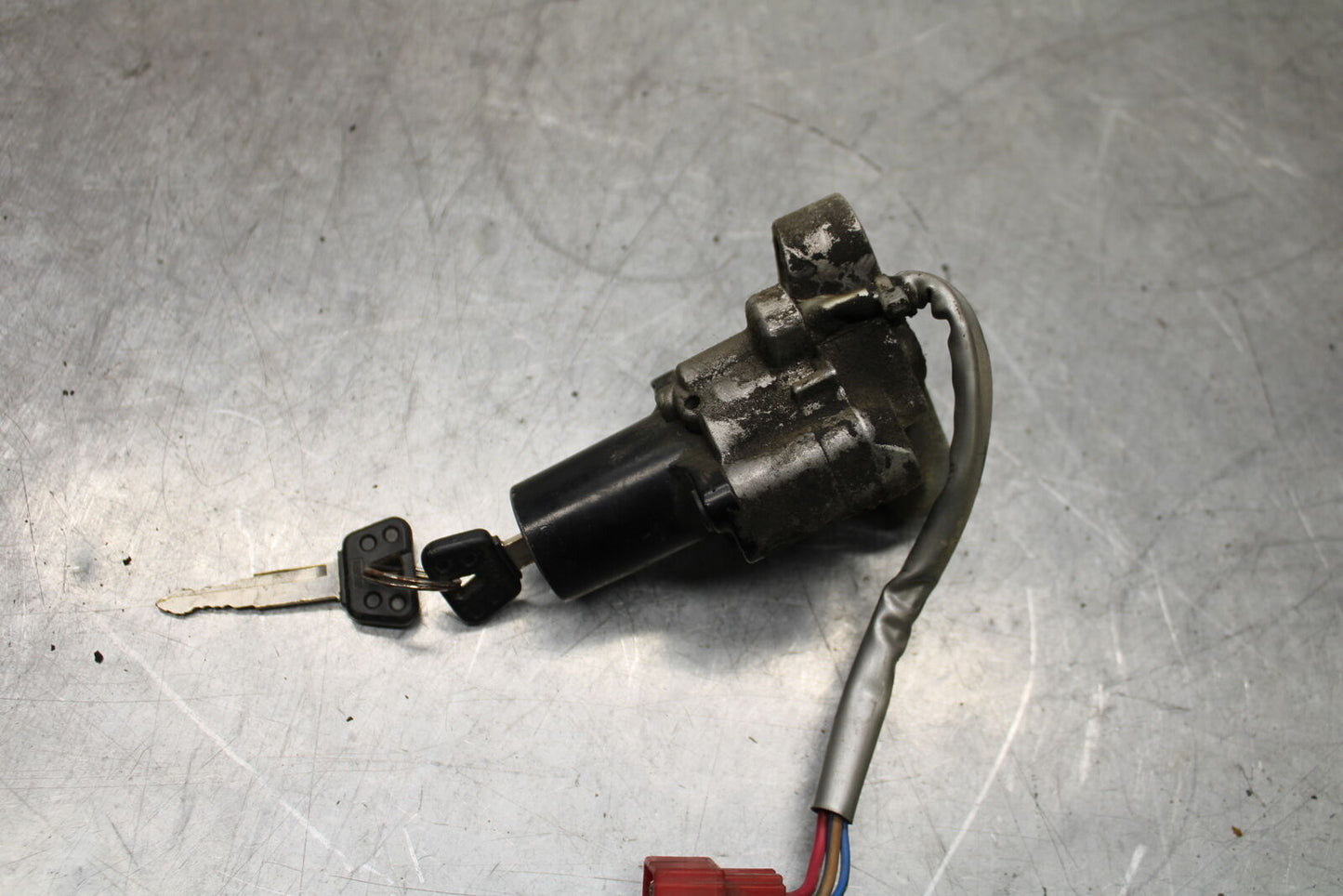 99-00 YAMAHA V STAR 1100 IGNITION LOCK W KEY BB711