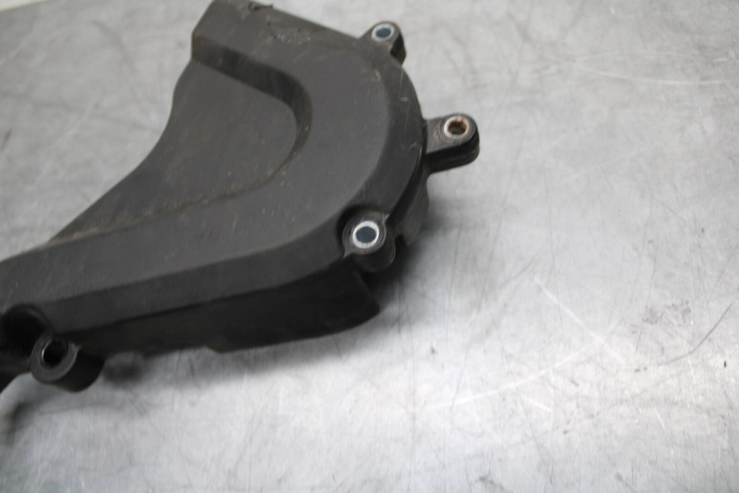 21 HUSQVARNA VITPILEN 401 ENGINE SPROCKET COVER BB467