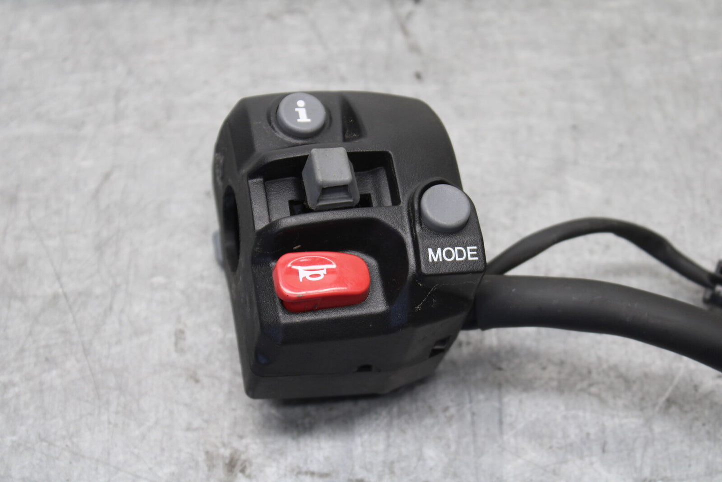 19-21 TRIUMPH SPEED TWIN 1200 LEFT HANDLE HORN SIGNALS SWITCH SWITCHES BB653