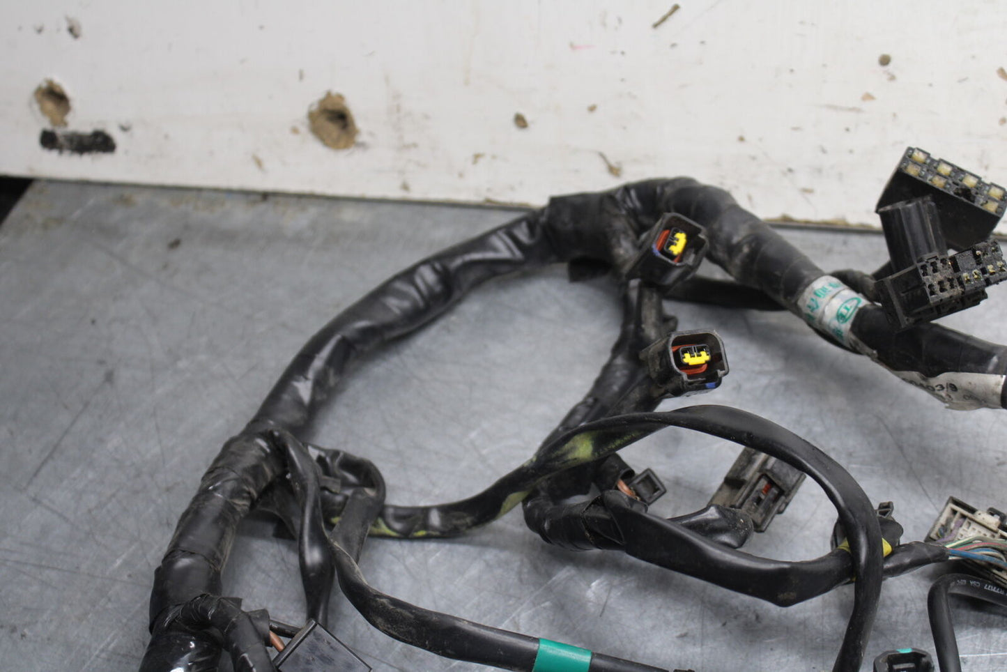 03-04 TRIUMPH DAYTONA 600 MAIN ENGINE WIRING HARNESS MOTOR WIRE LOOM BB745