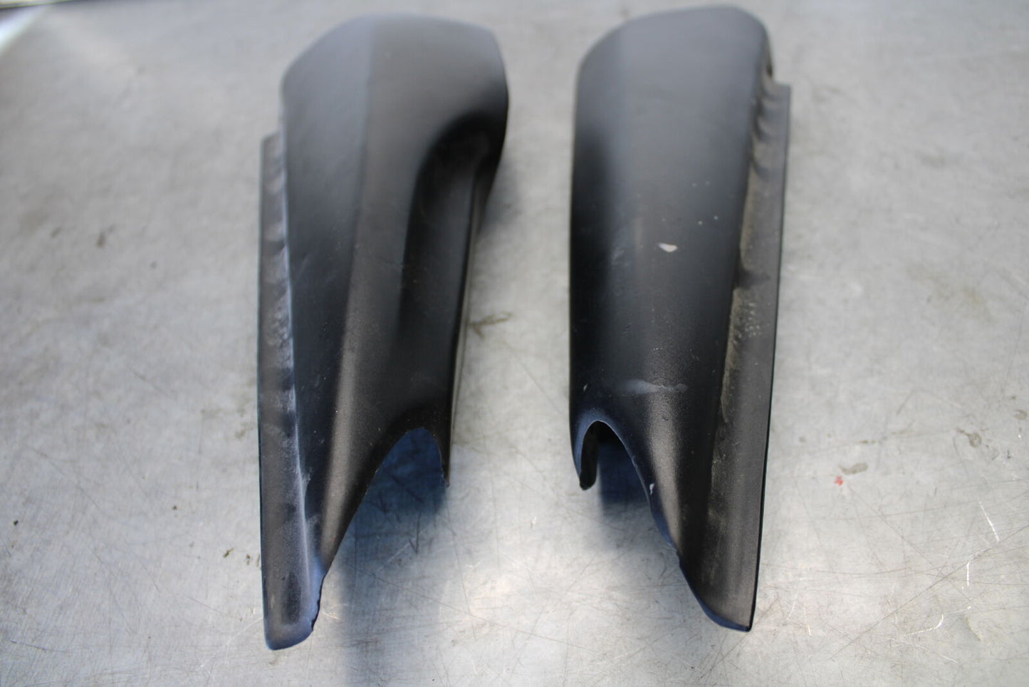 06-07 DUCATI MONSTER 695 RIGHT LEFT SIDE SEAT PANELS TRIMS COWLS FAIRINGS BB674