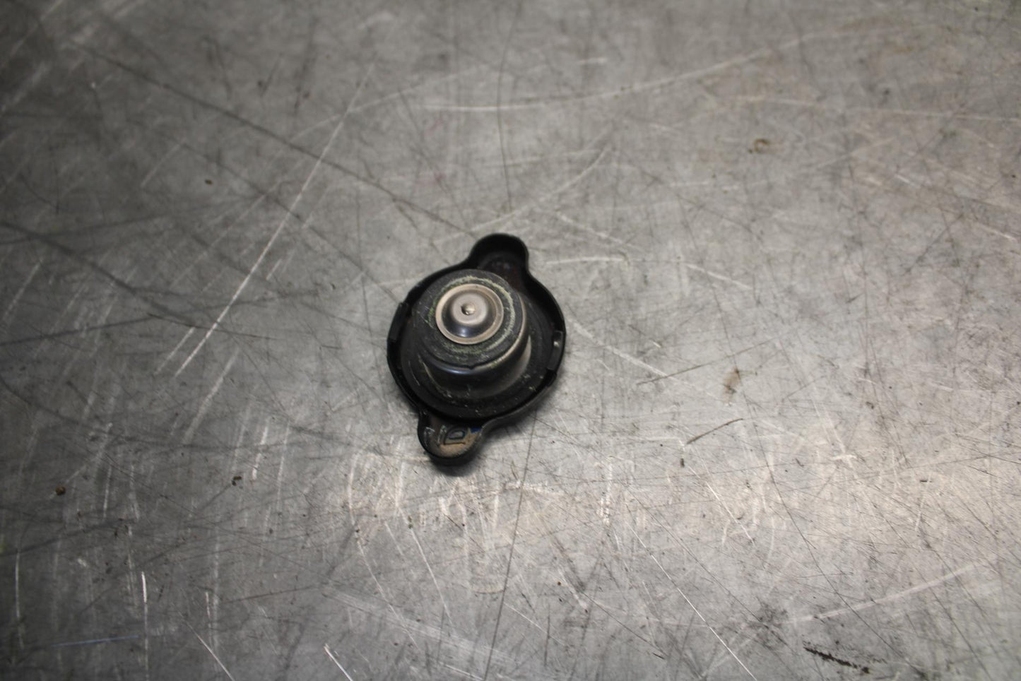 19-20 KAWASAKI NINJA ZX6R RADIATOR CAP BB517