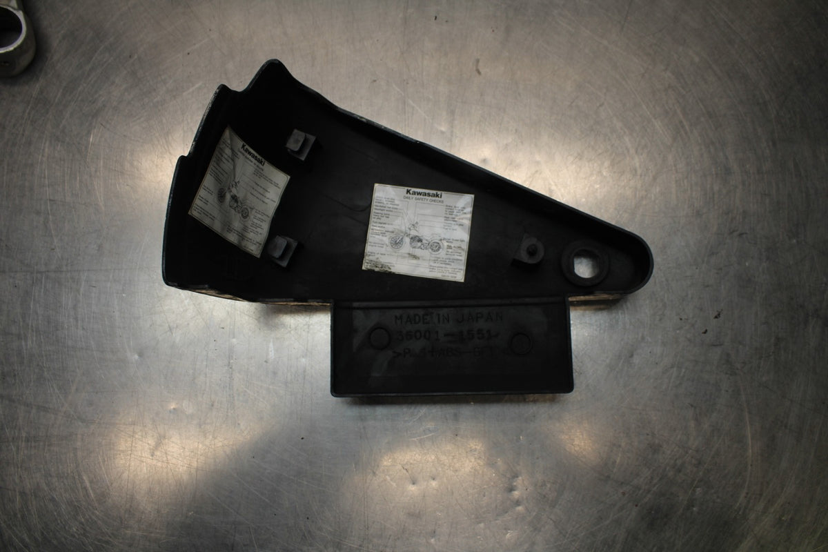 02 KAWASAKI VULCAN 800 VN800B CLASSIC SIDE COVER PANEL COWL FAIRING