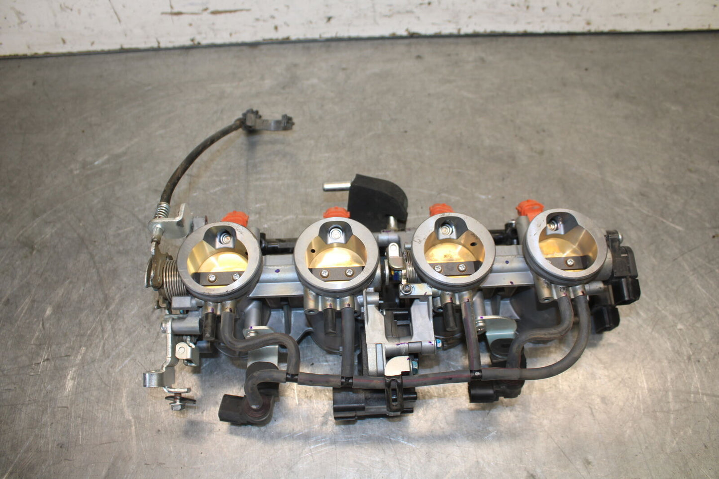 19-23 KAWASAKI NINJA ZX6R MAIN FUEL INJECTORS / THROTTLE BODIES BB701