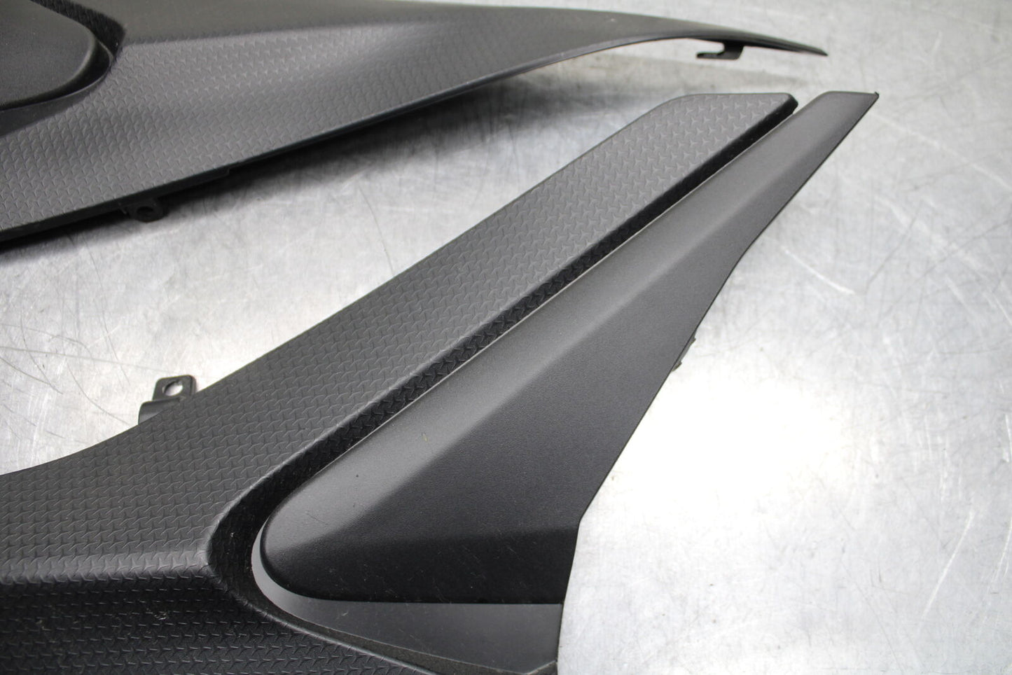21-24 APRILIA TUONO 660 FACTORY RIGHT LEFT SIDE SEAT PANELS TRIMS COWLS BB733