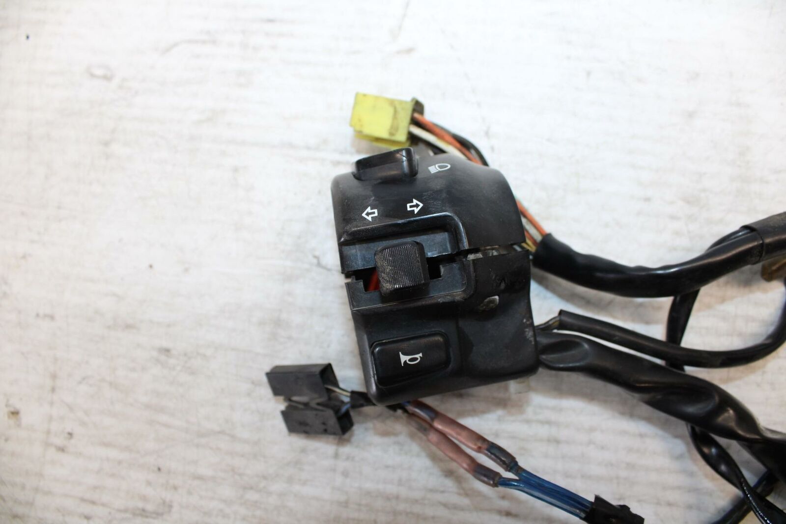 03-05 SUZUKI SV1000 LEFT CLIP ON HANDLE HORN SIGNALS SWITCH SWITCHES BB296