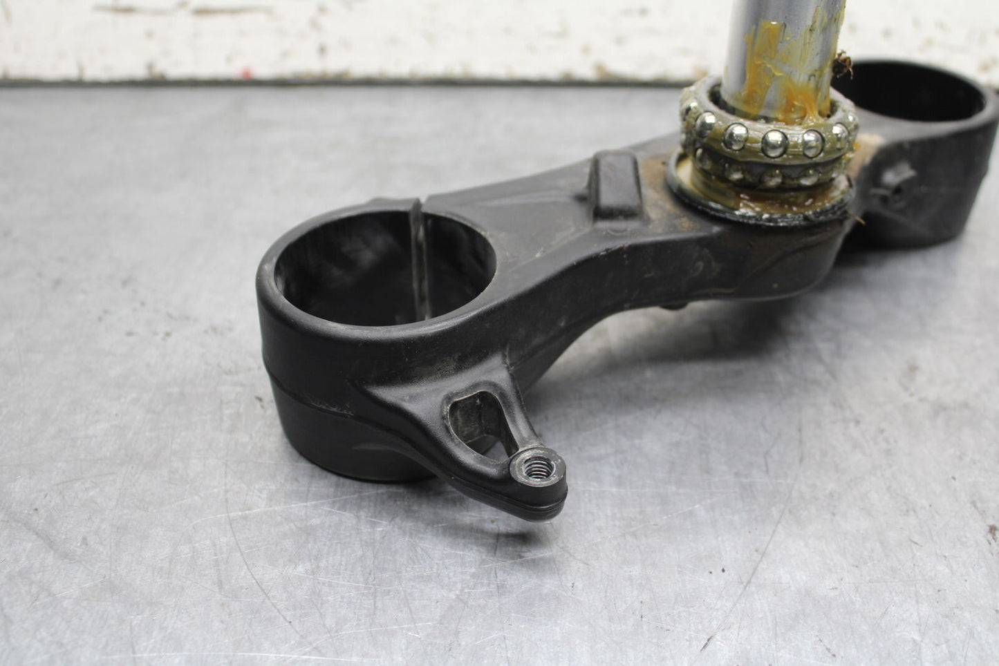 21-24 KTM 890 ADVENTURE R FRONT FORKS CLAMP LOWER TRIPLE TREE STEM BB723