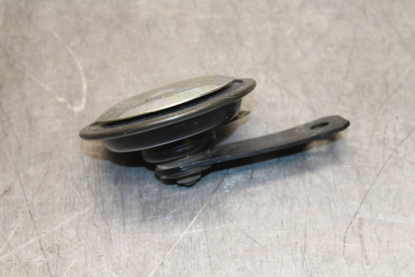 14-16 TRIUMPH AMERICA LT HORN SIGNAL BB720
