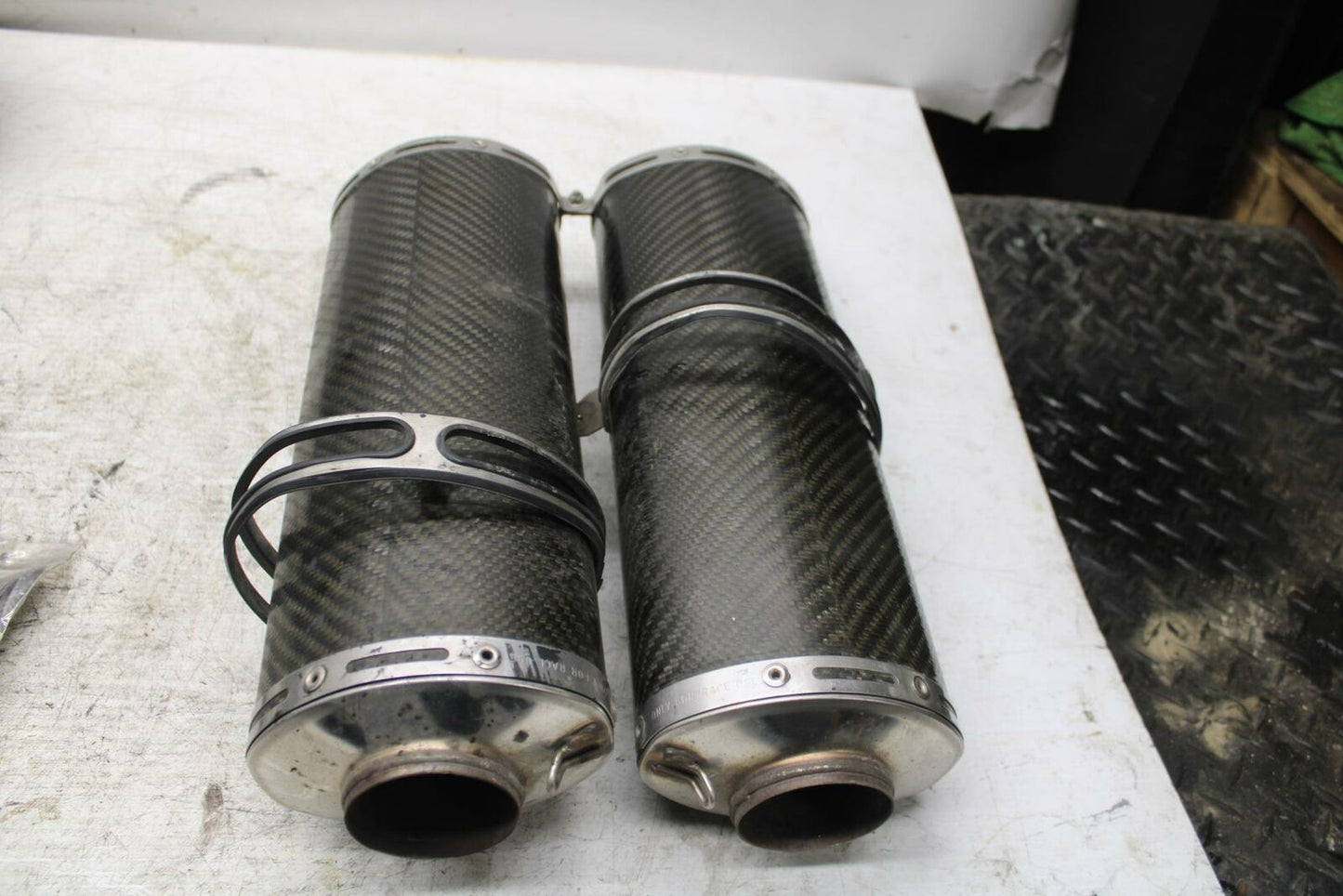 08-10 DUCATI 848 FULL EXHAUST SYSTEM HEADERS PIPE MUFFLER BB369