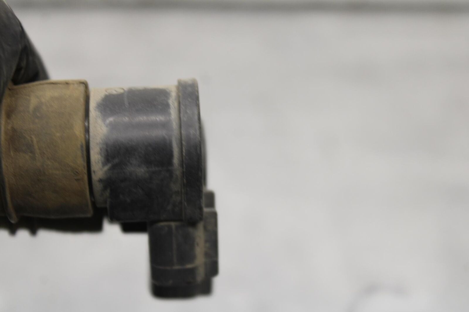 01-03 SUZUKI GSXR600 IGNITION COILS COIL SPARK PLUG CAPS 33410-35F00 BB633