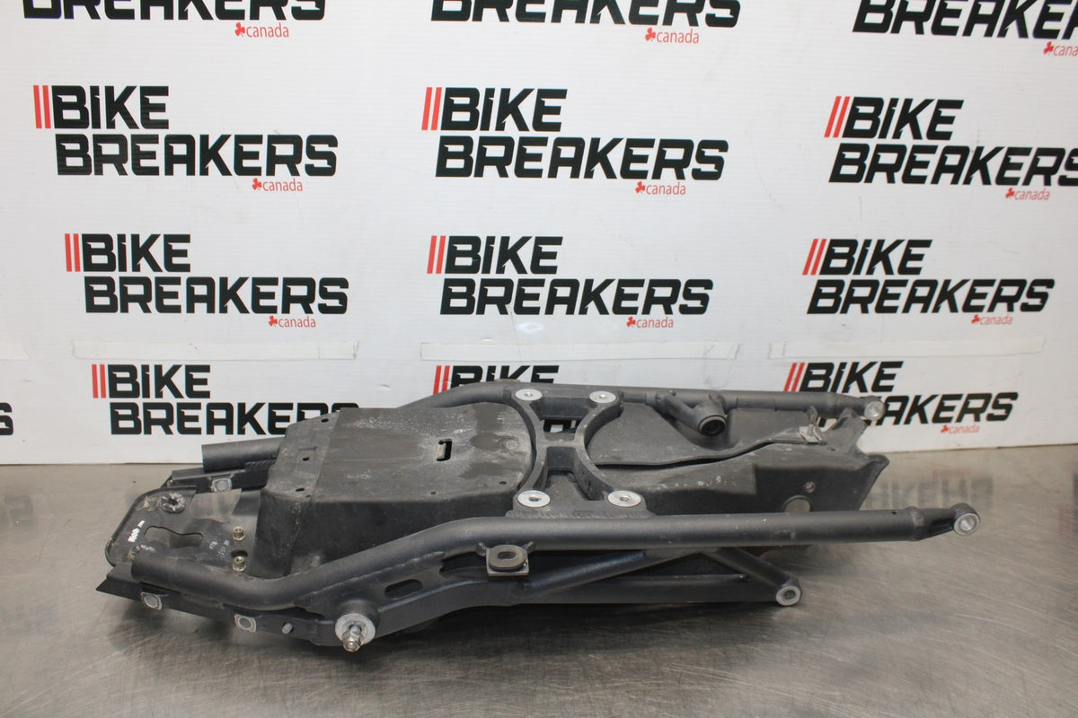 12 TRIUMPH STREET TRIPLE R REAR SUBFRAME BACK SUB FRAME BB914