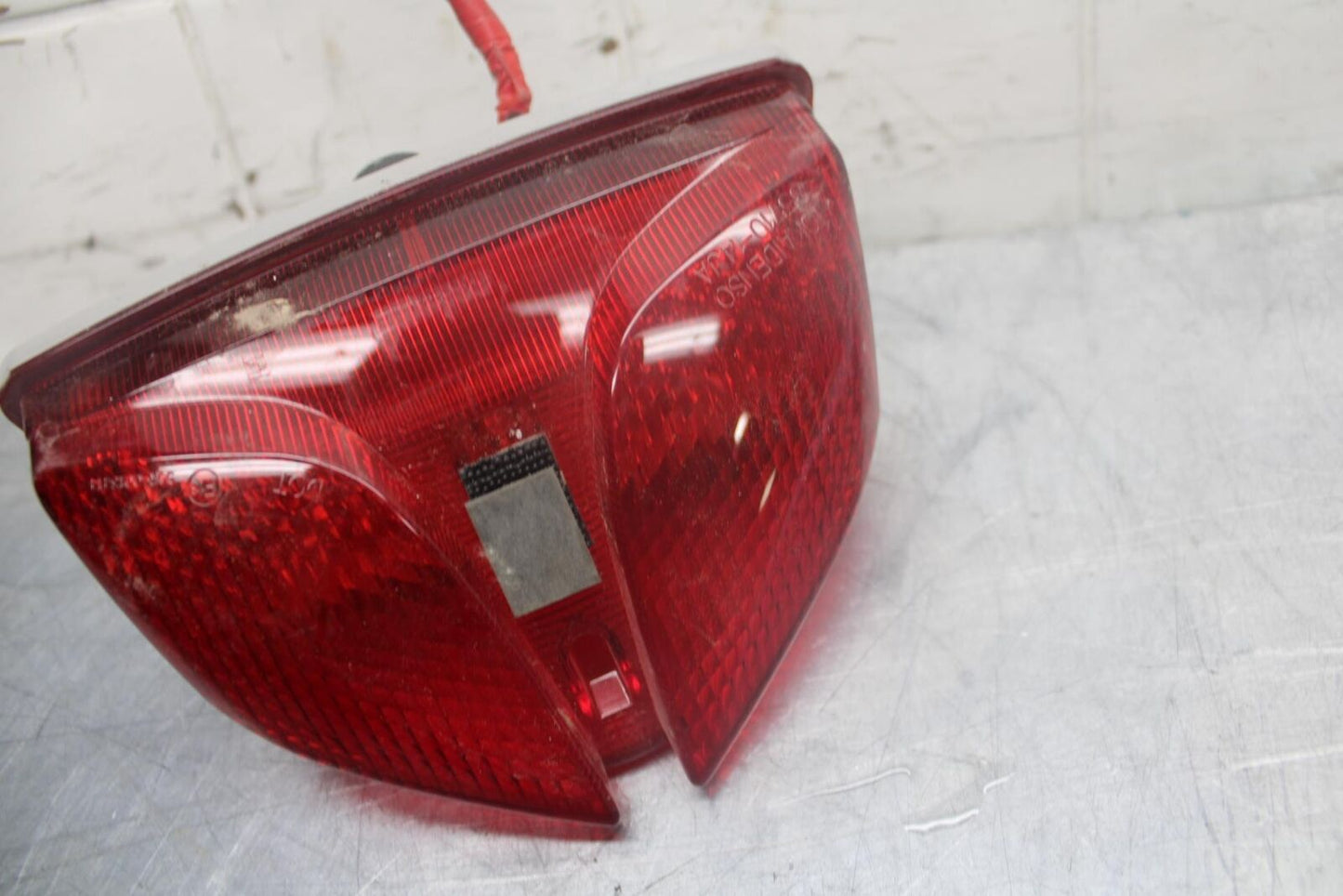 15-21 SUZUKI GSXR600 REAR TAIL TAILLIGHT BACK BRAKE LIGHT BB460
