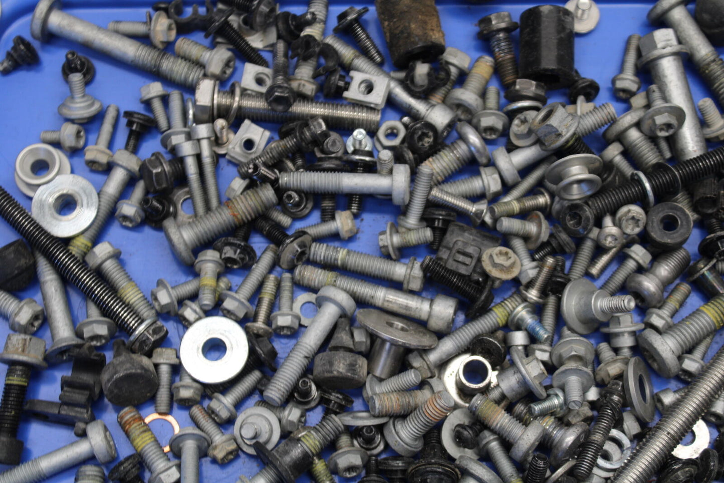 21-24 KTM 890 ADVENTURE R MOUNTING BOLTS HARDWARE MOTOR SCREWS BB723