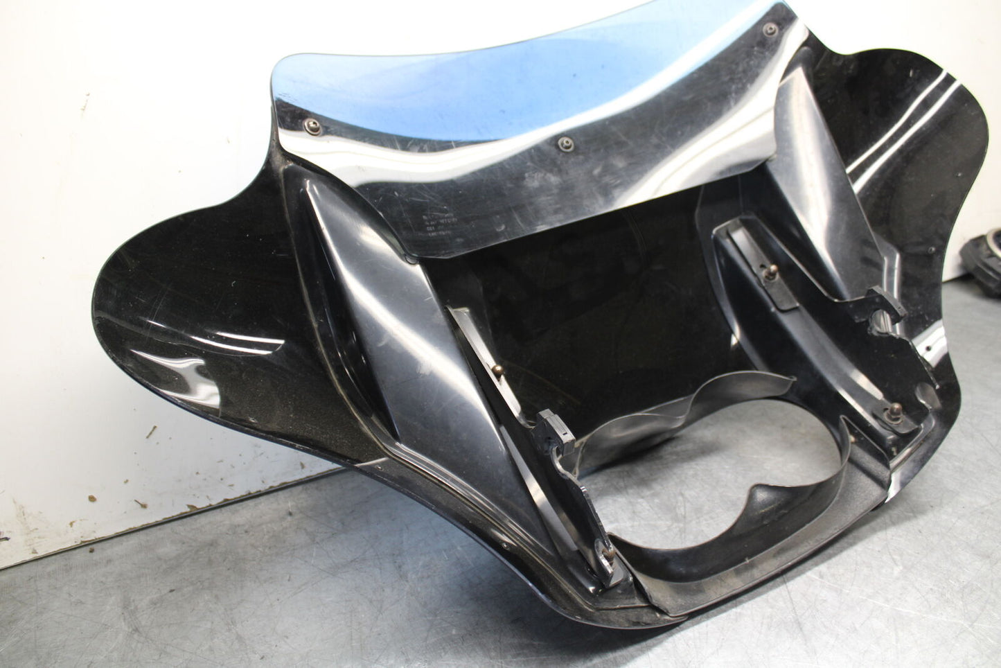08-16 HARLEY-DAVIDSON FAT BOB FRONT UPPER FAIRING NOSE WINDSHIELD COWL BB00