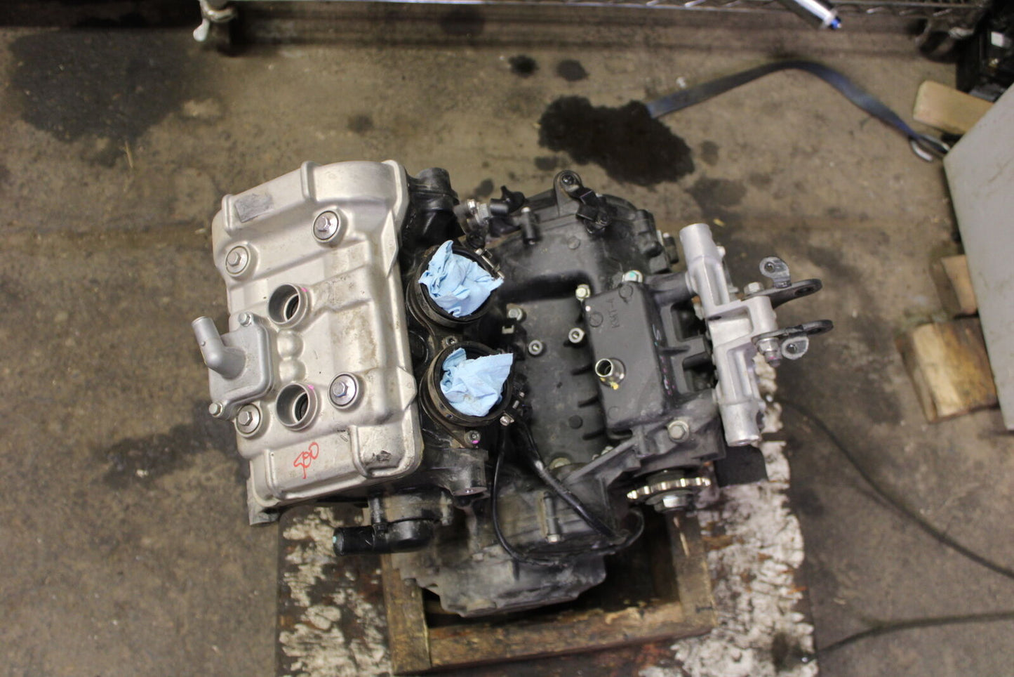 24 KAWASAKI NINJA 500 ABS ENGINE MOTOR ONLY 5100KM!! ( BB744 )