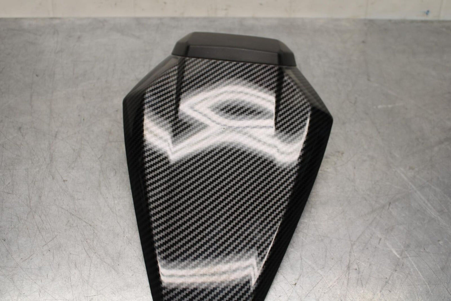 16-20 KAWASAKI ZX10R REAR BACK SEAT SOLO COWL FAIRING COVER BB591
