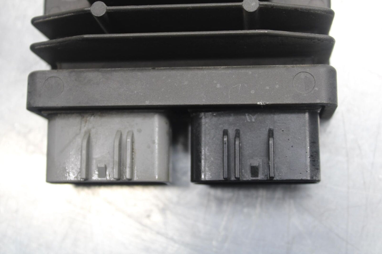 2016 BMW S1000R ABS RECTIFIER VOLTAGE REGULATOR BB604
