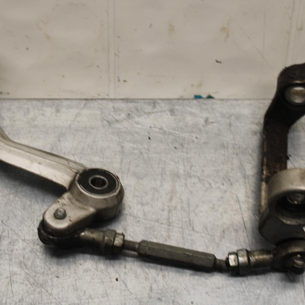 07-11 KTM 990 SUPER DUKE SHIFTER LINKAGE SHIFT LINK PEDAL BB578