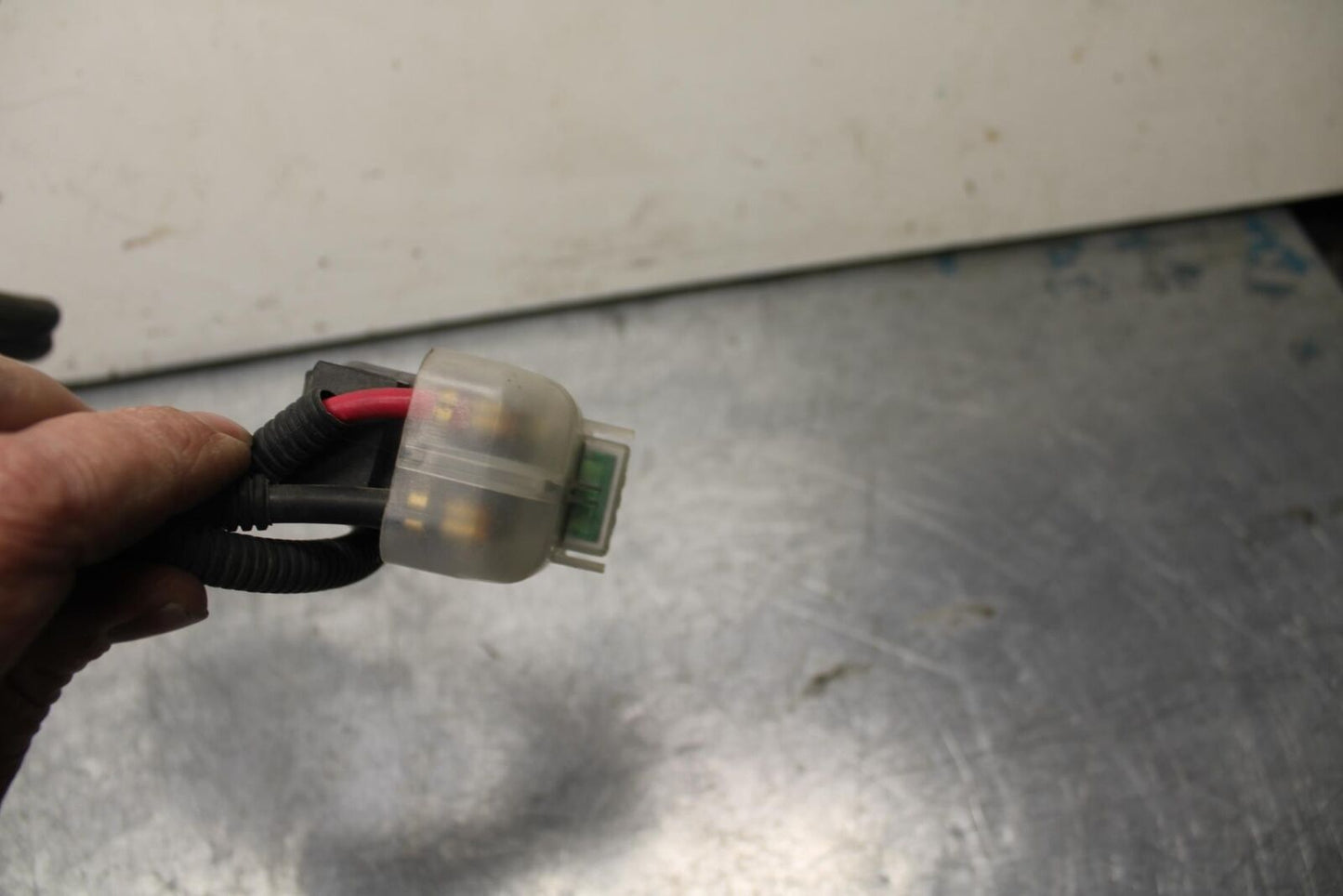 01 SUZUKI GSXR1000 ENGINE STARTER RELAY STARTING MOTOR SWITCH 31800-35F00 BB100