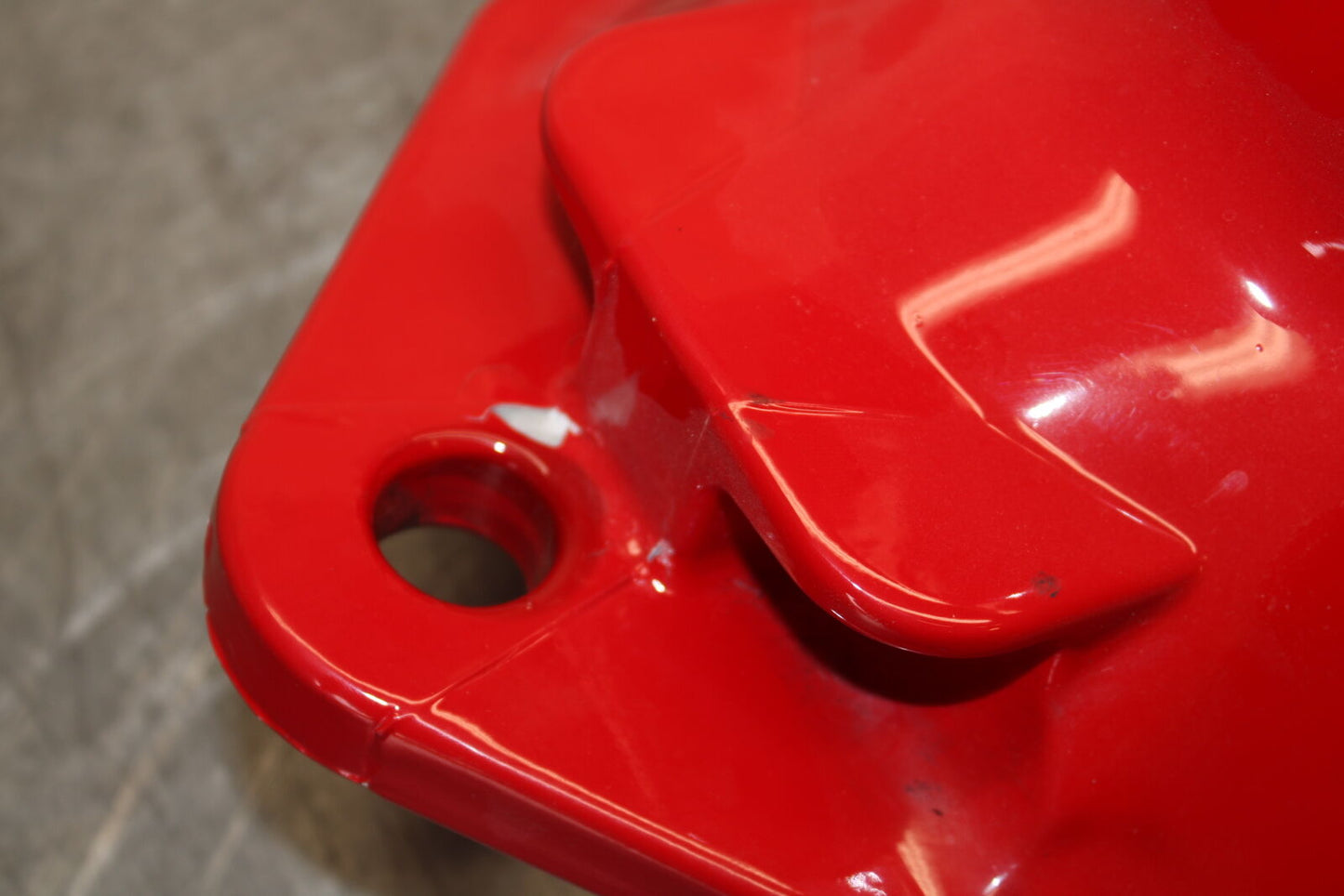 09-11 DUCATI STREETFIGHTER GAS TANK FUEL CELL PETROL RESERVOIR BB705