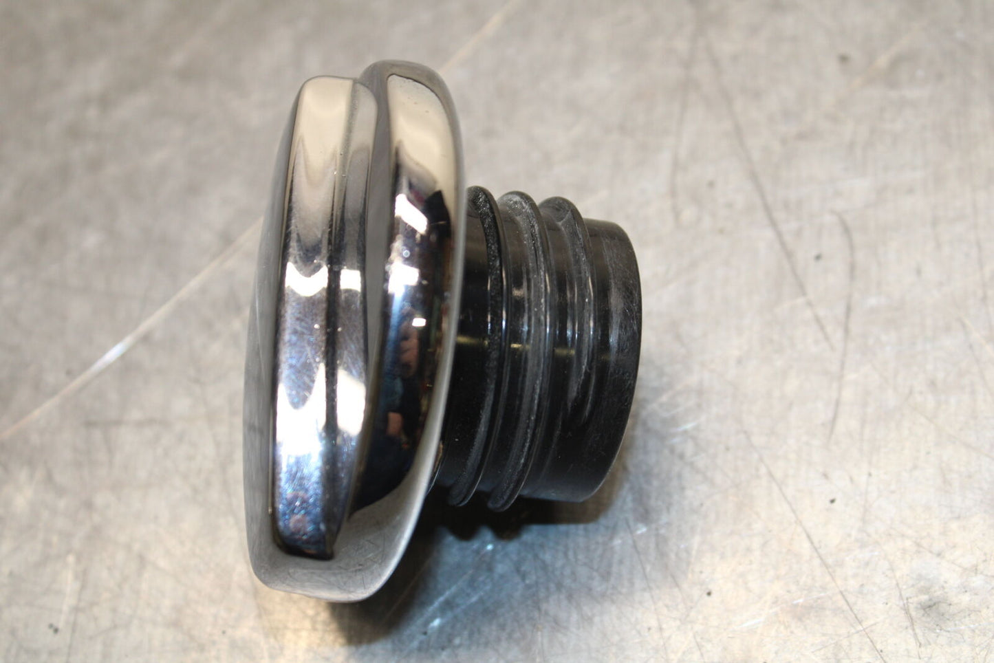 14-16 TRIUMPH AMERICA LT FUEL TANK GAS CAP BB720