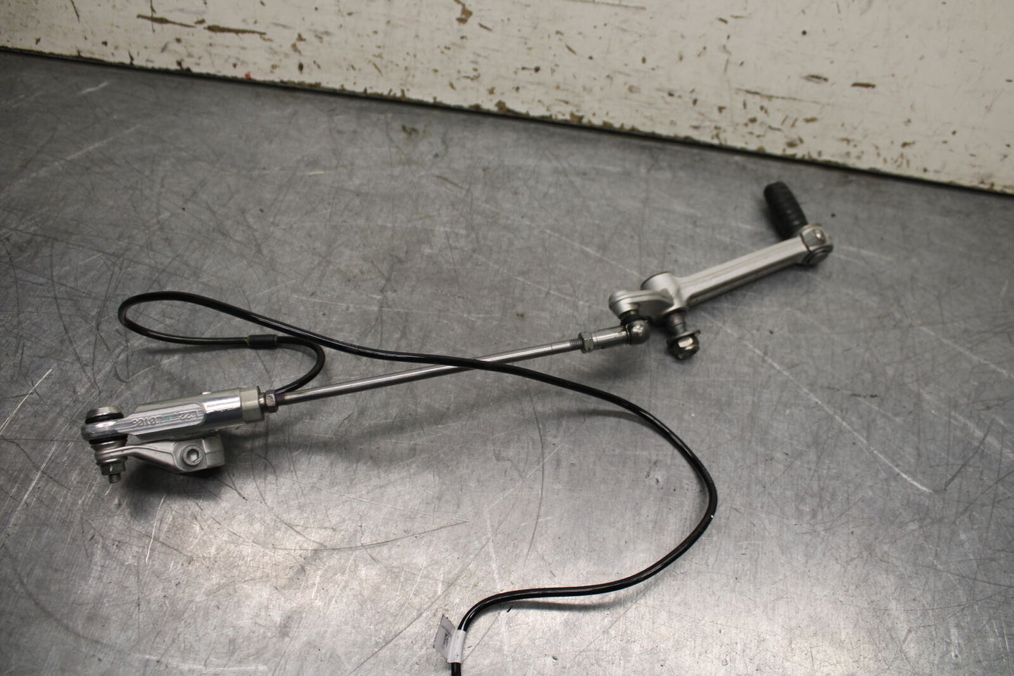 21-24 APRILIA TUONO 660 FACTORY QUICK SHIFTER LINKAGE SHIFT LINK PEDAL BB733