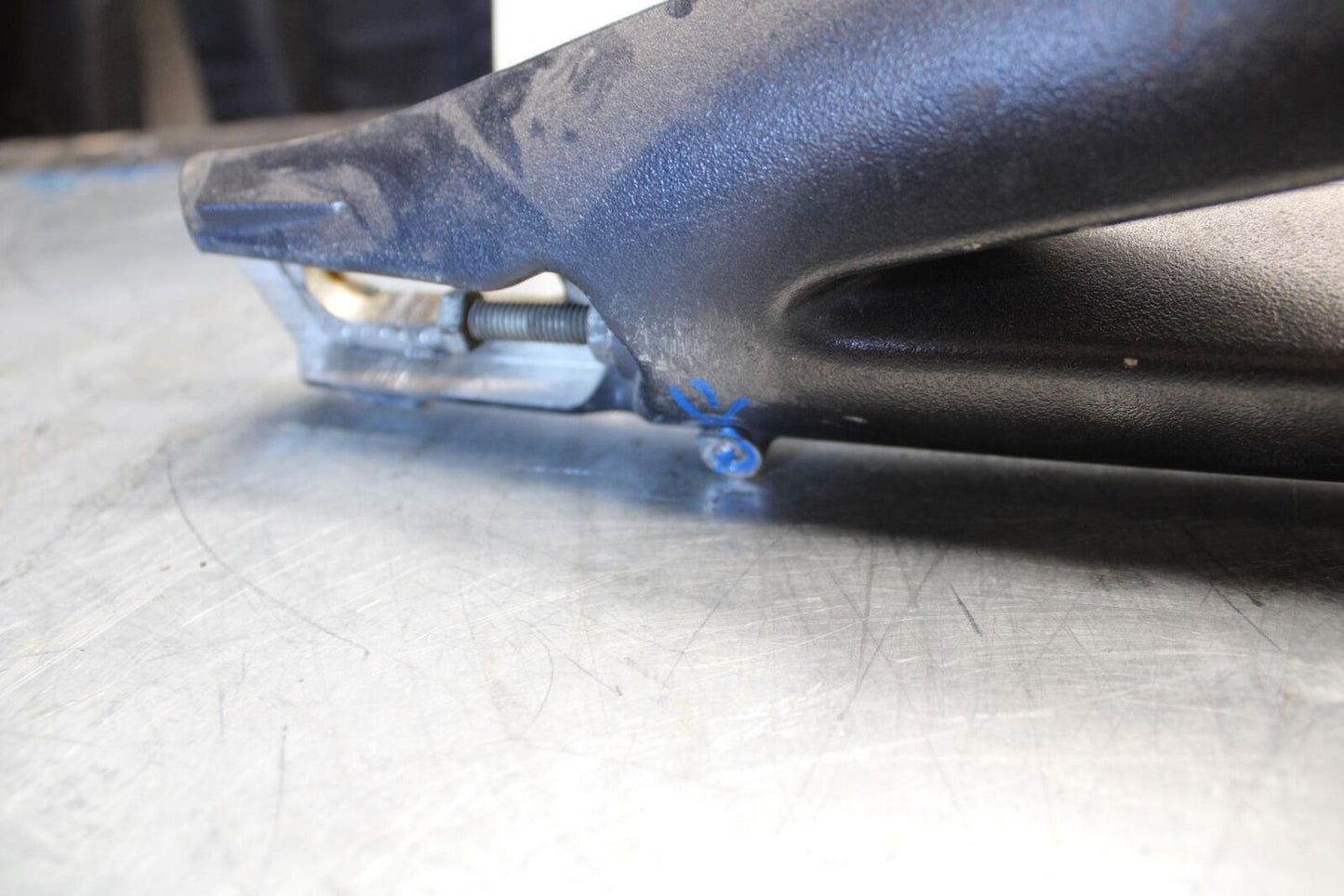2006 Triumph Daytona 675 Triple REAR SWINGARM BACK SUSPENSION SWING ARM BB434