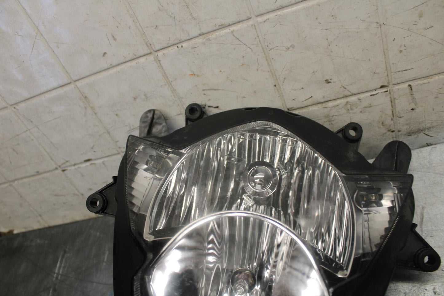 2016 Suzuki Bandit 1250S GSF1250SA ABS FRONT HEADLIGHT HEAD LIGHT BB509