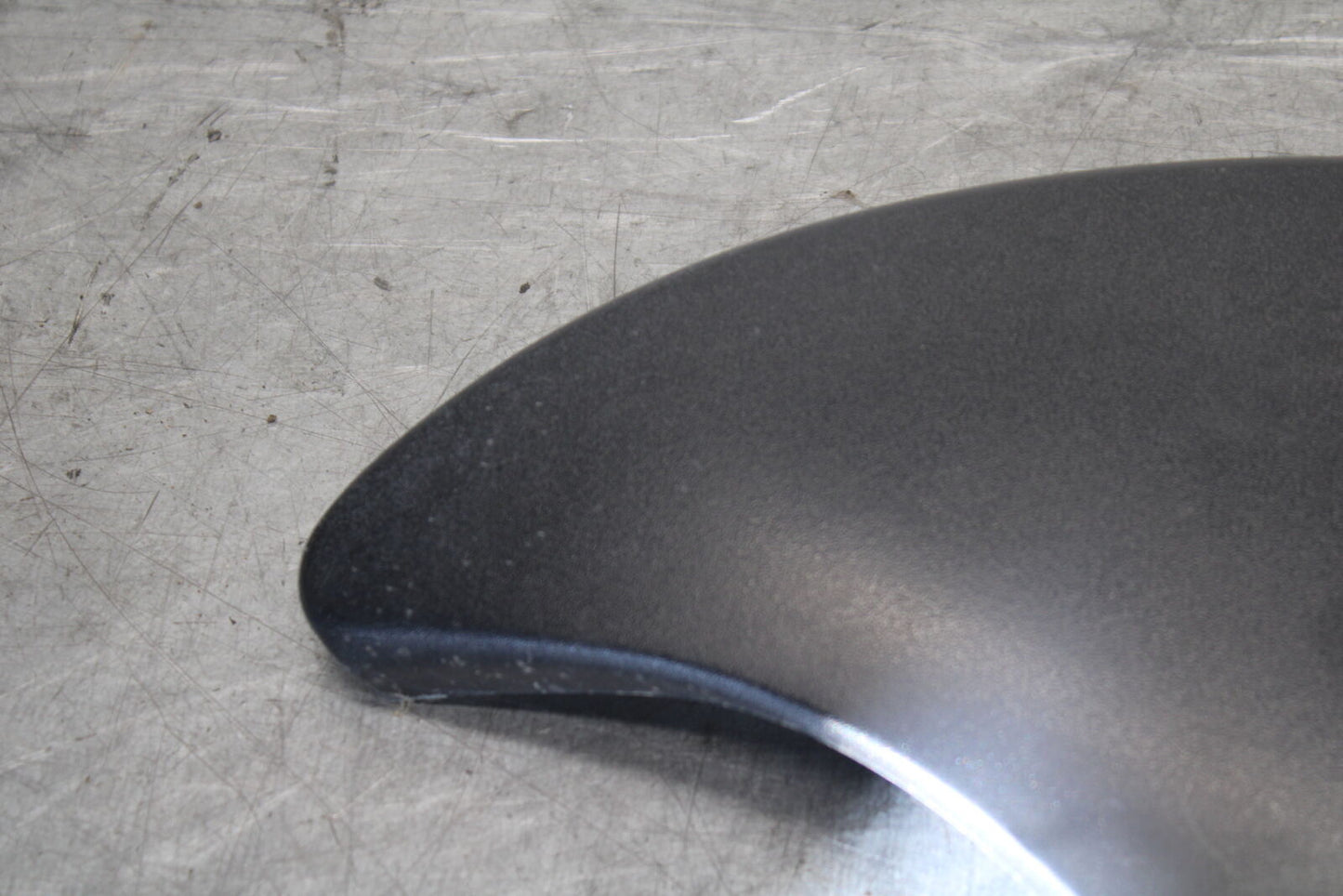01-06 TRIUMPH TIGER 955I RIGHT LEFT FRONT SIDE SEAT PANELS TRIMS BB693