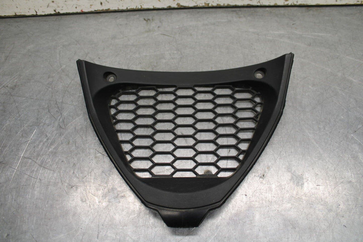 15-19 APRILIA RSV4 RF FRONT LOWER INNER EXHAUST V FAIRING COWL GUARD BB611