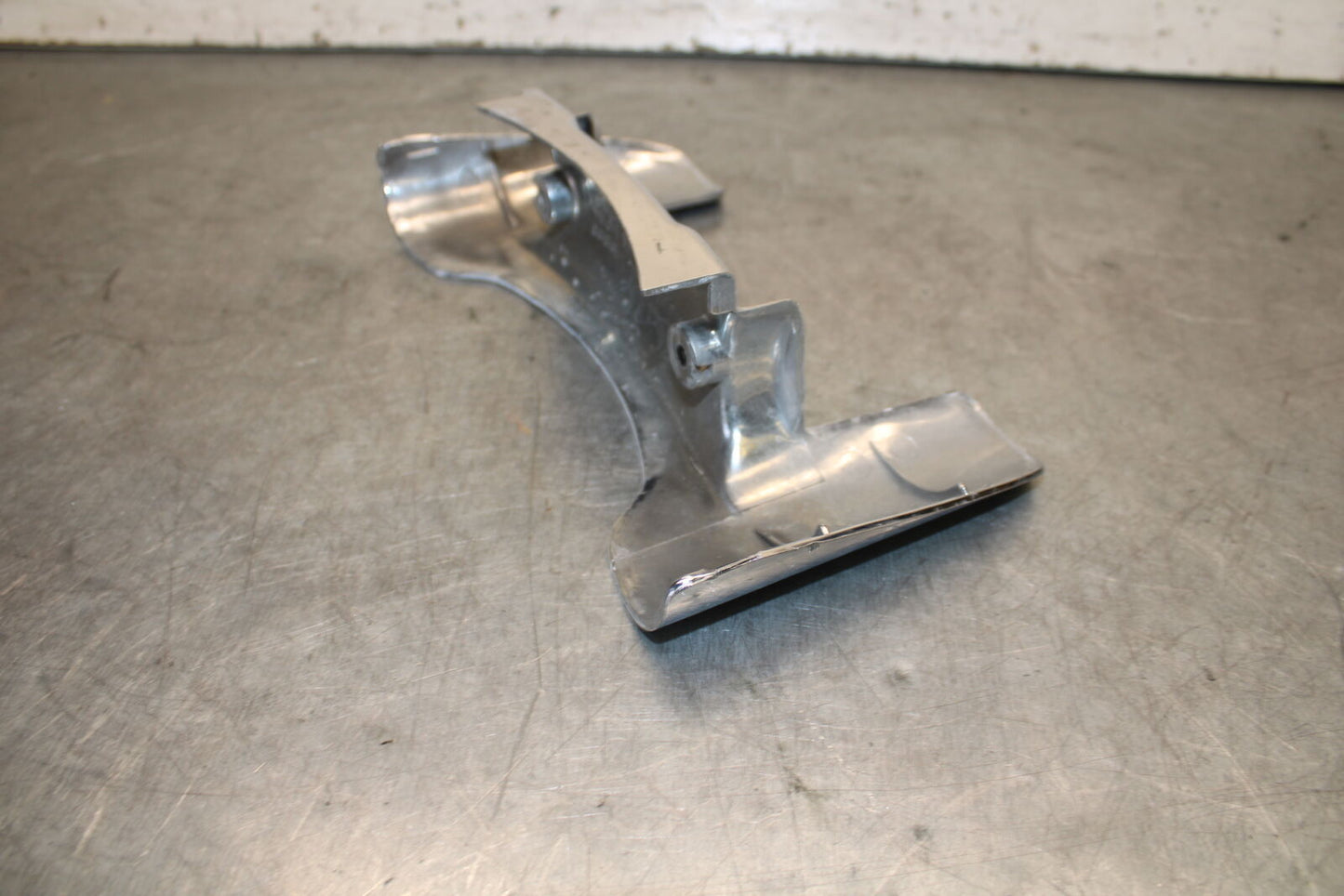 93-00 HONDA GOLDWING 1500 GL1500SE FRONT FORK LOWER COVER GUARD SHIELD BB700