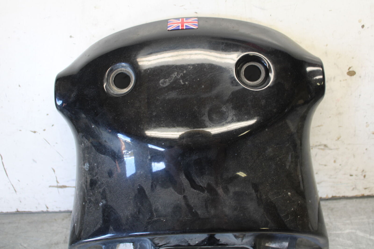 01-06 TRIUMPH TIGER 955I REAR BACK TAIL FAIRING COWL SHROUD BB693