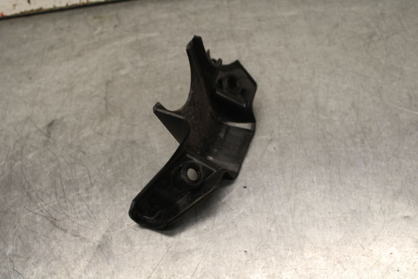 17-24 KTM 390 DUKE UPPER FAIRING GAUGES STAY BRACKET COVER BB734