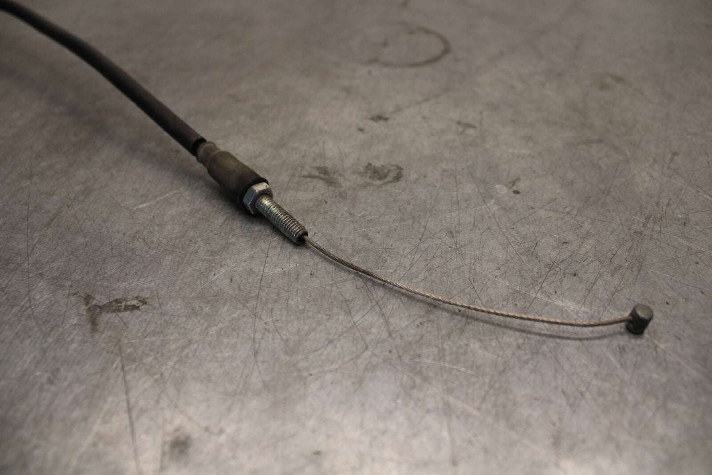 06-07 DUCATI MONSTER 695 THROTTLE CABLES LINES BB674