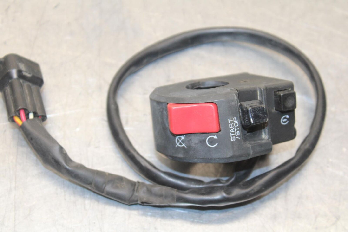 2016 Kawasaki ZX10R ZX1000 ABS KRT Edition RIGHT CLIP ON HANDLE KILL OFF BB86